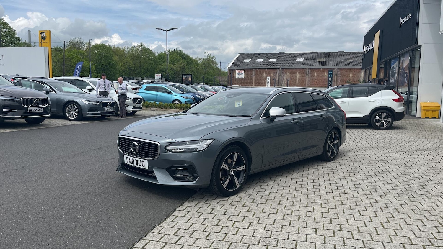 Used Volvo V90 2018 for sale - 76137904: Photo 6