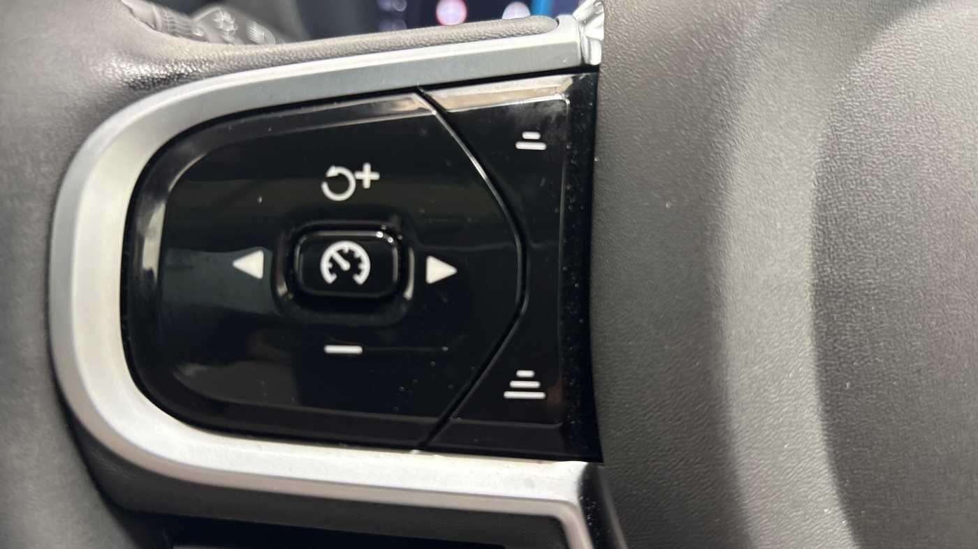 Used Volvo XC60 for sale - 77853157: Photo 29