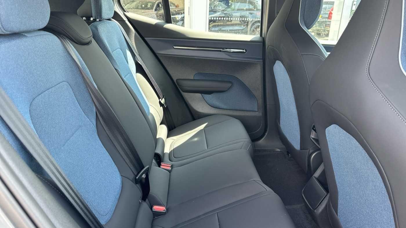 Used Volvo EX30 2025 for sale - 76832475: Photo 8