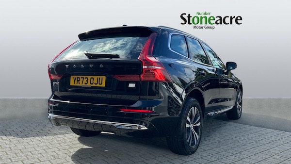 Used Volvo XC60 2023 for sale - 76158791: Photo 2