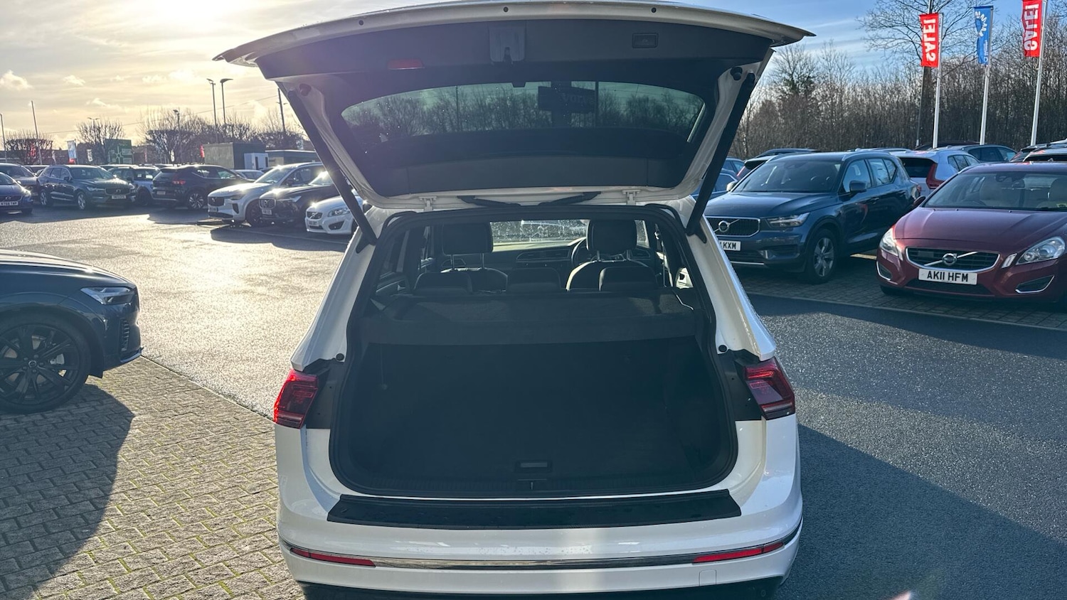 Used Volkswagen Tiguan 2020 for sale - 77469220: Photo 50