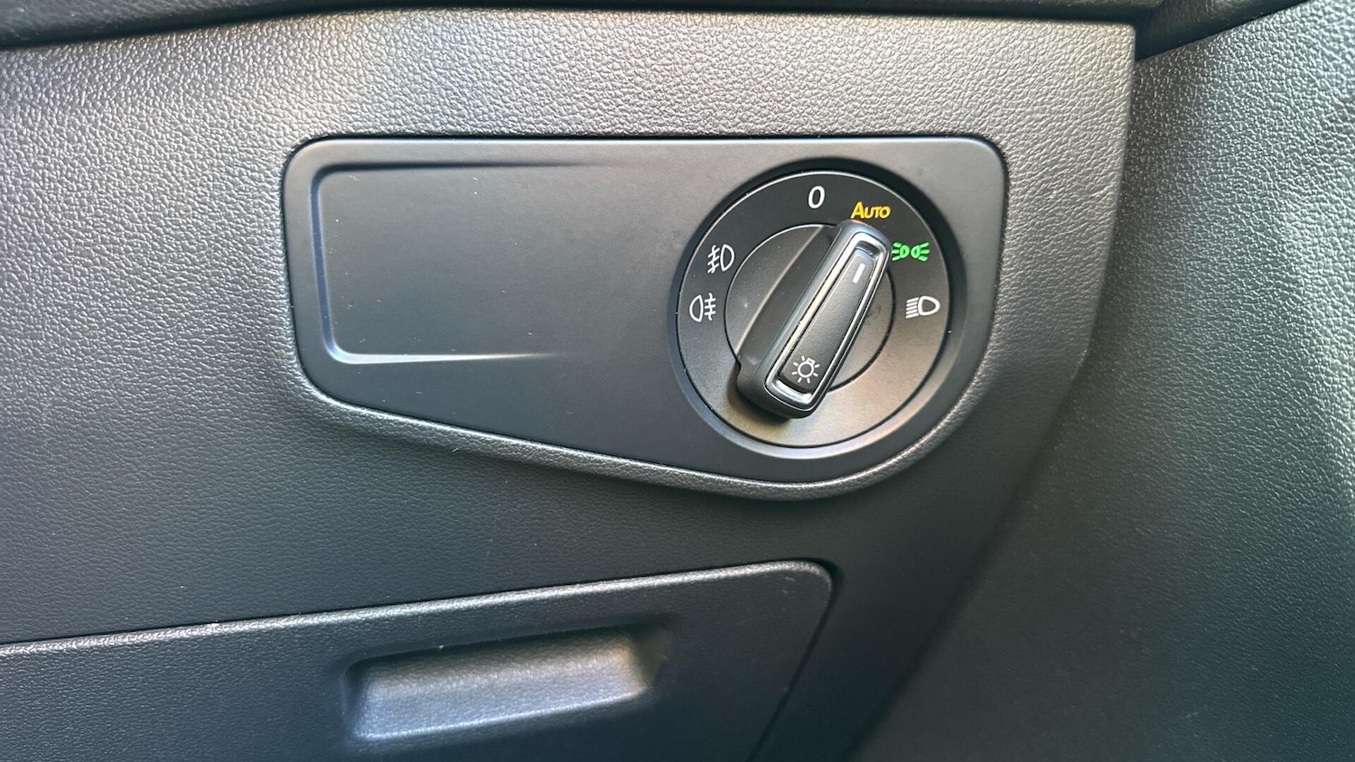 Used Volkswagen Tiguan 2020 for sale - 77469220: Photo 51