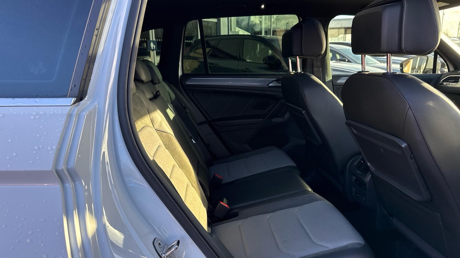 Used Volkswagen Tiguan 2020 for sale - 77469220: Photo 70