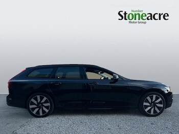 Used Volvo V90 2024 for sale - 77320219: Photo