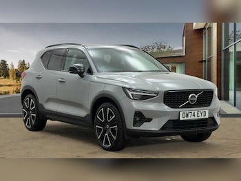 2024 (74) - 2.0 B3P Ultra Dark 5dr Auto