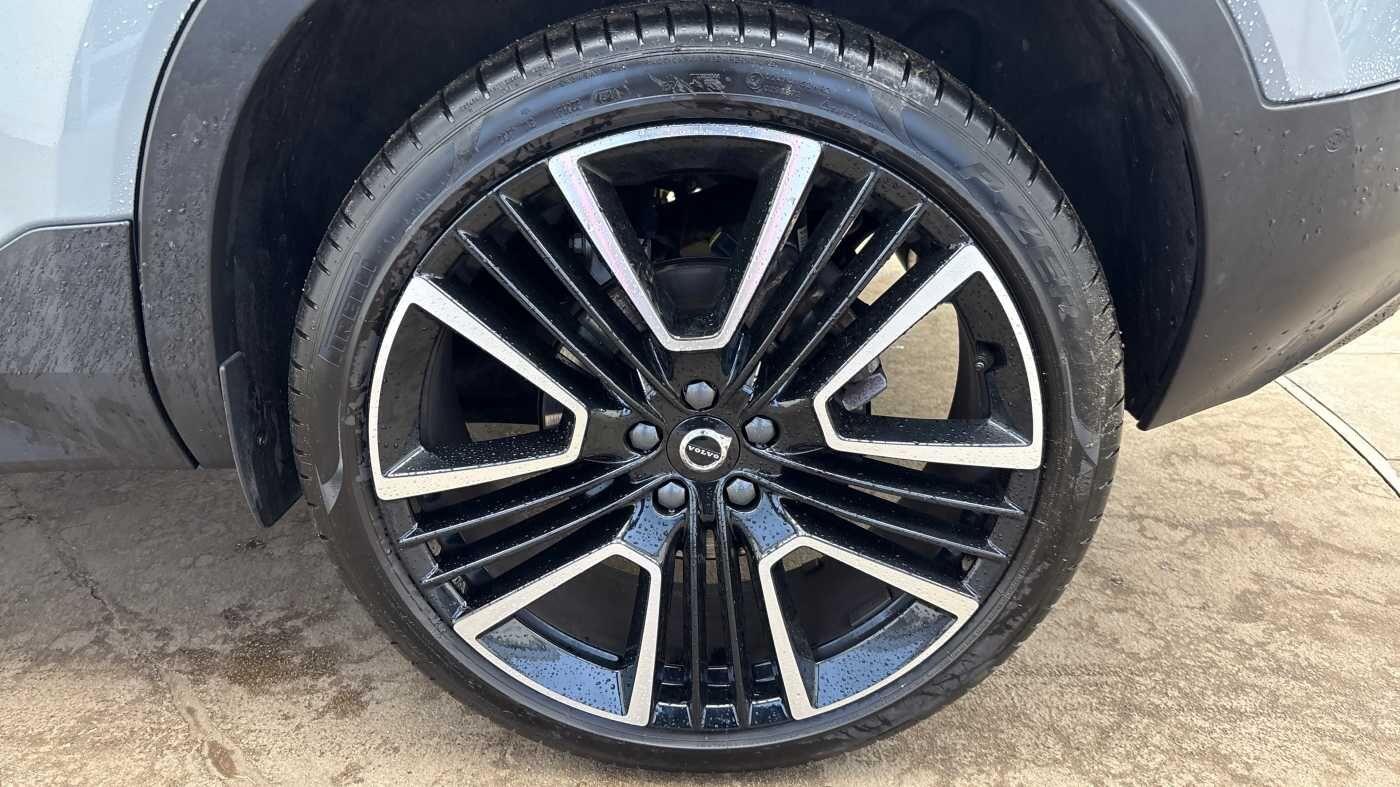 Used Volvo XC40 2024 for sale - 76849809: Photo 21