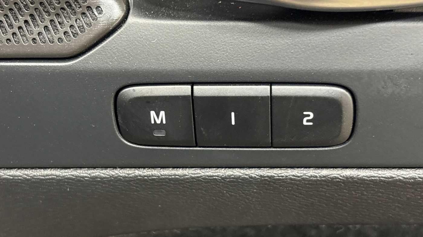 Used Volvo XC40 2024 for sale - 76849809: Photo 27