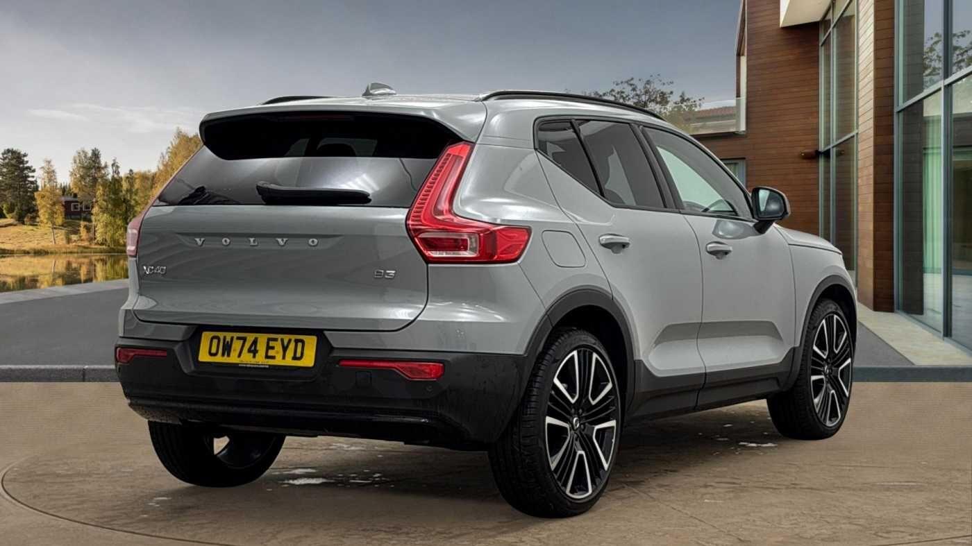 Used Volvo XC40 2024 for sale - 76849809: Photo 4
