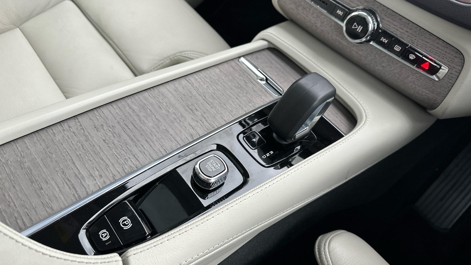 Used Volvo XC90 2022 for sale - 77203236: Photo 26