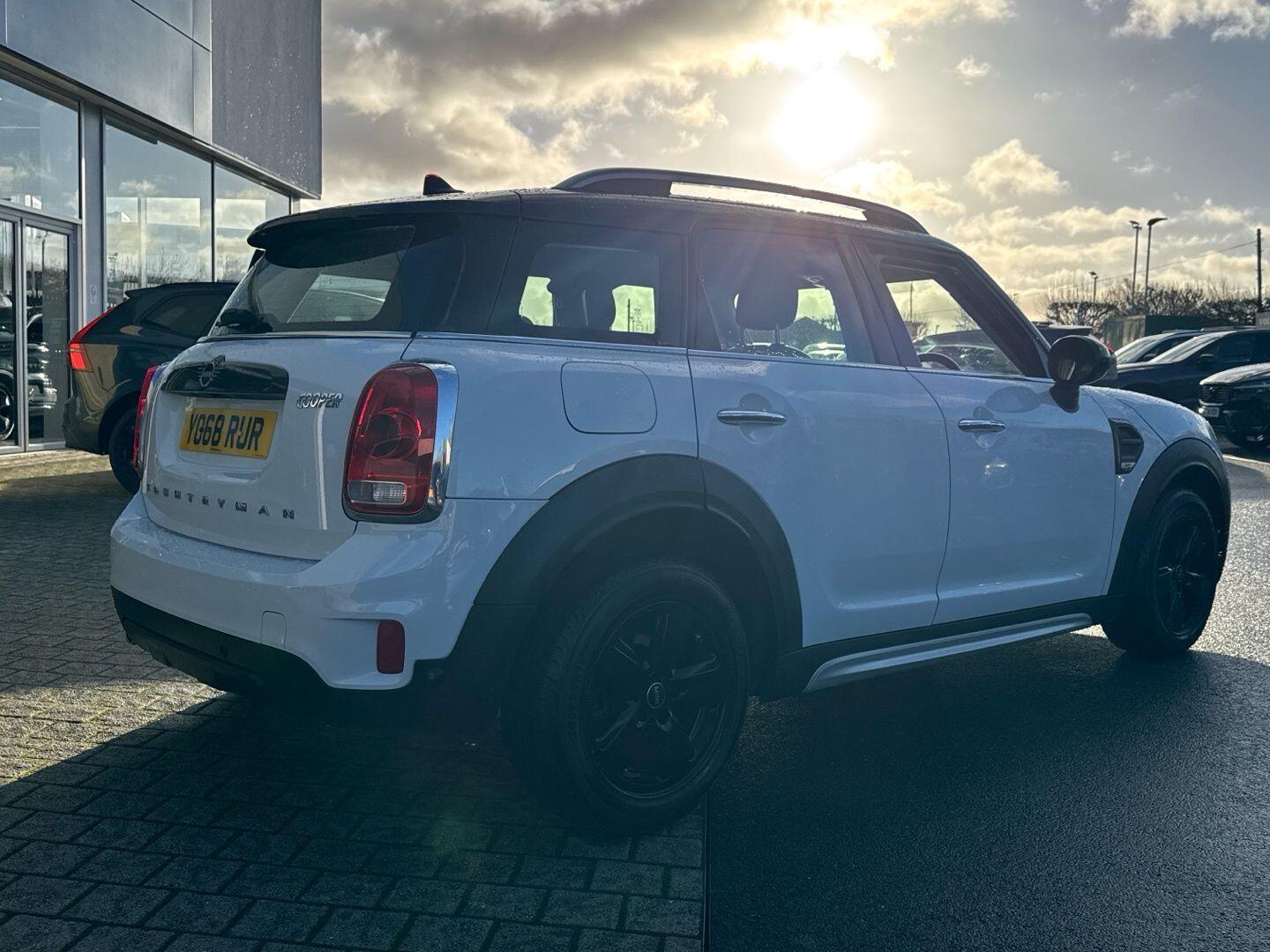 Used MINI Countryman 2018 for sale - 77166953: Photo 2