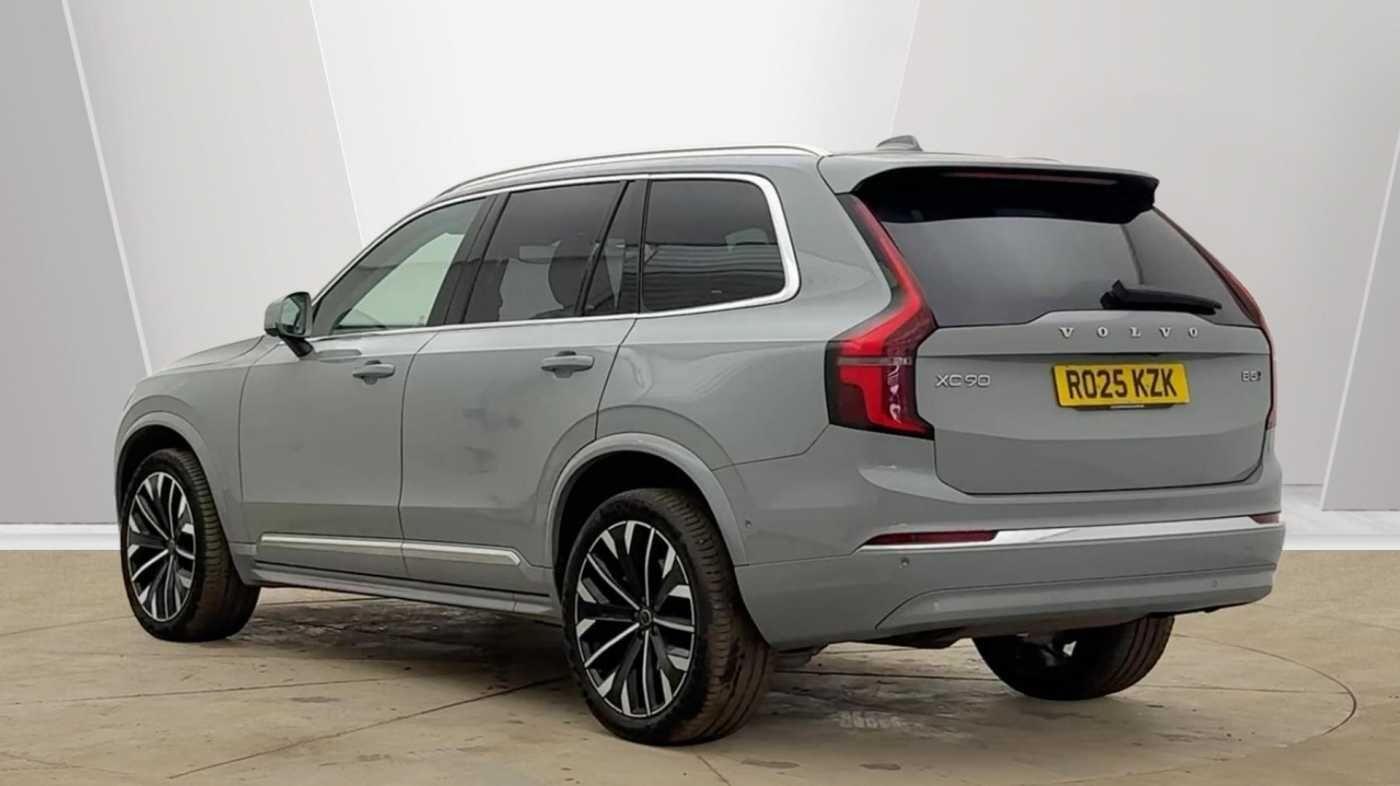 Used Volvo XC90 2025 for sale - 77783048: Photo 3