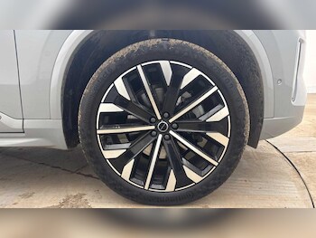 Used Volvo XC90 2025 for sale - 77783048: Photo