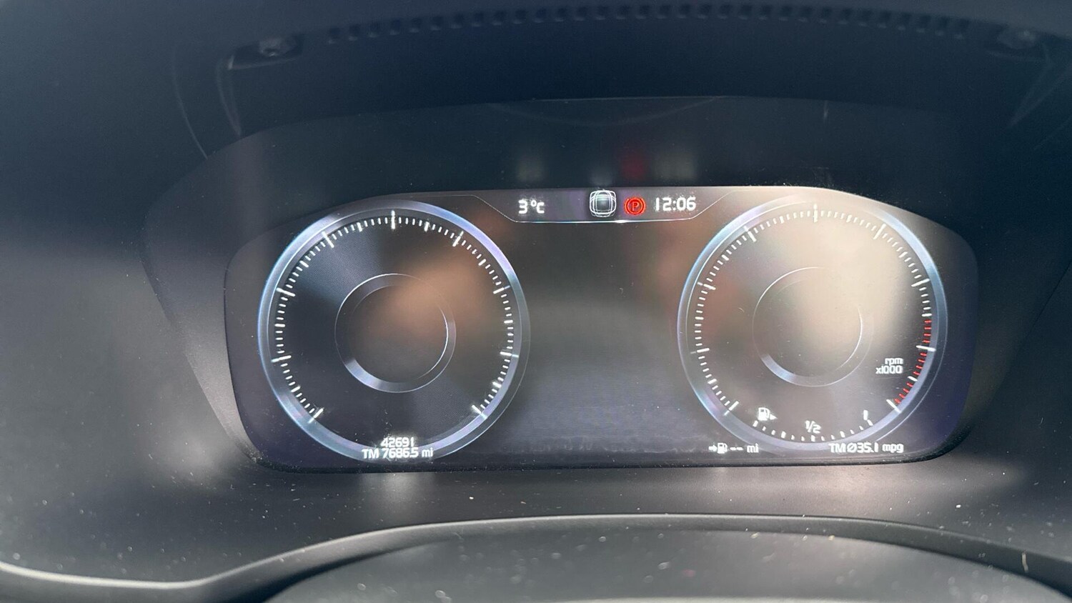 Used Volvo V60 2022 for sale - 77440240: Photo 11