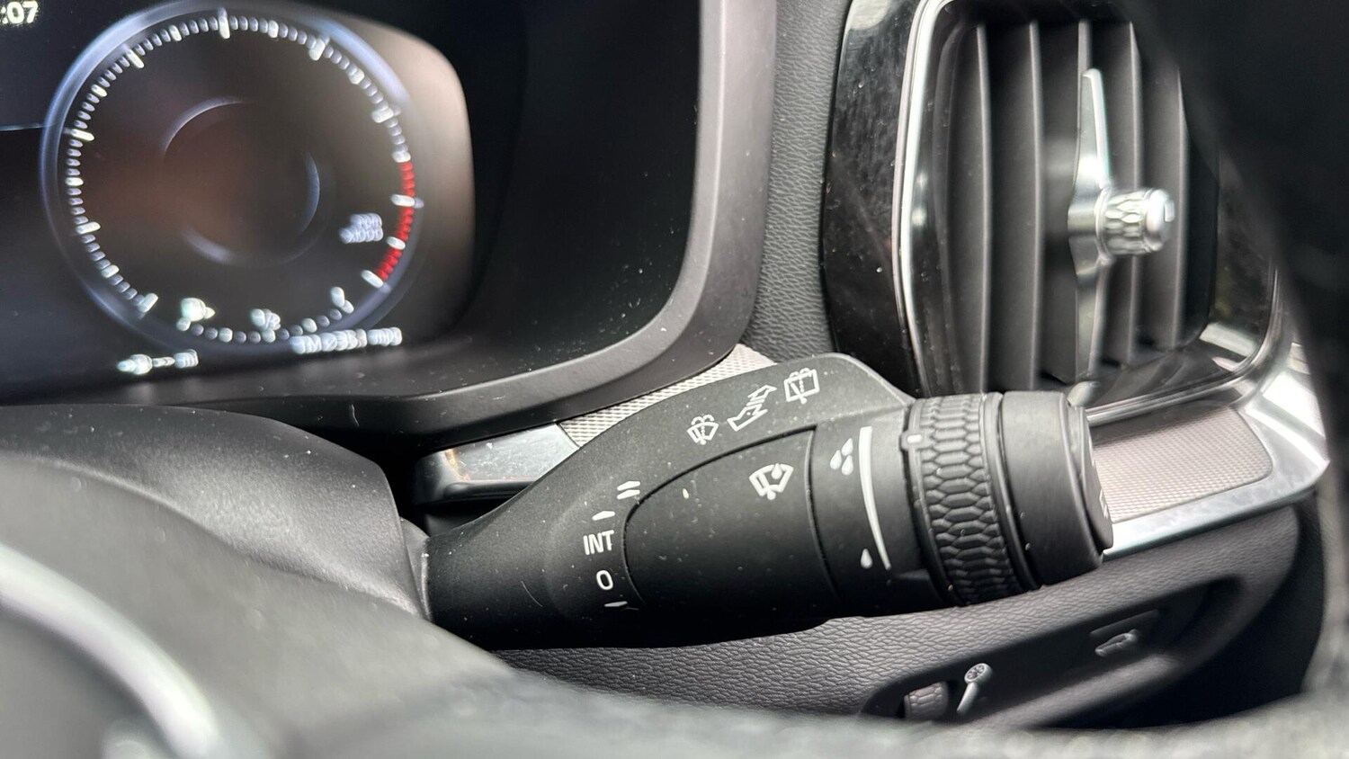 Used Volvo V60 2022 for sale - 77440240: Photo 23