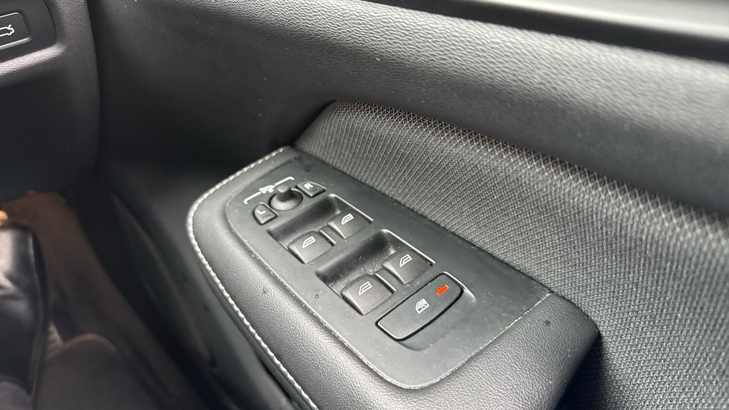 Used Volvo V60 2022 for sale - 77440240: Photo 24