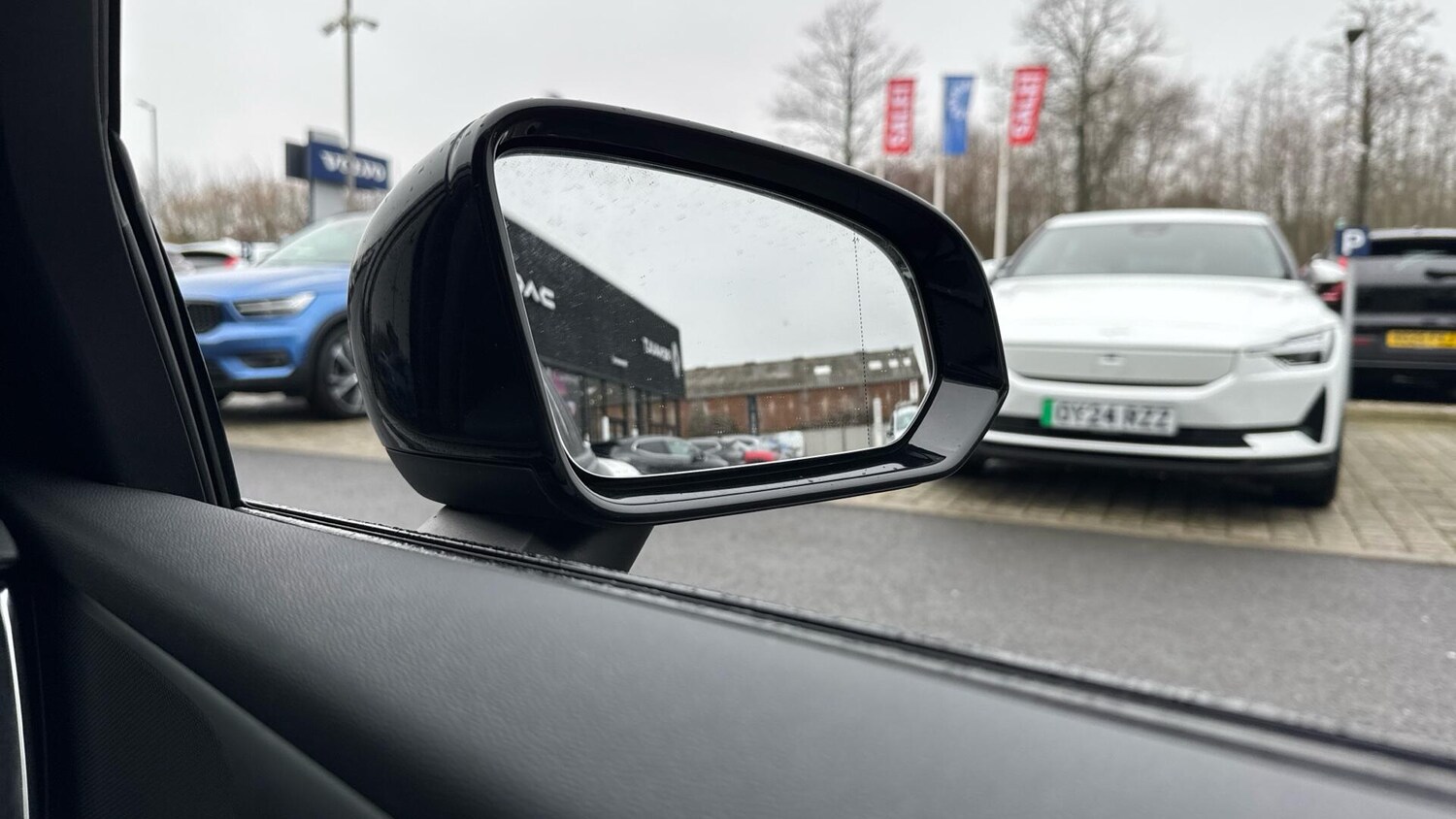 Used Volvo V60 2022 for sale - 77440240: Photo 32