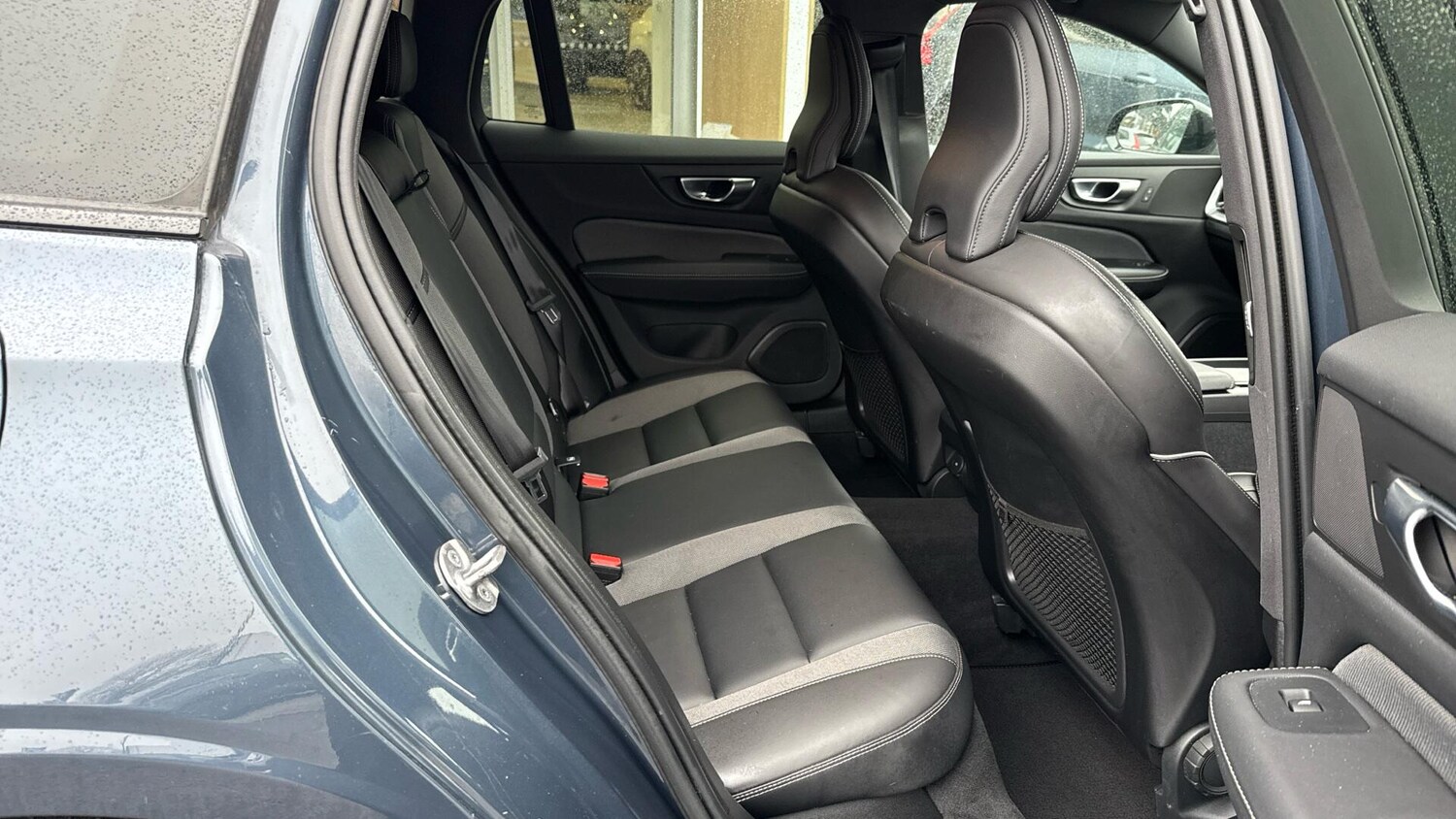 Used Volvo V60 2022 for sale - 77440240: Photo 33