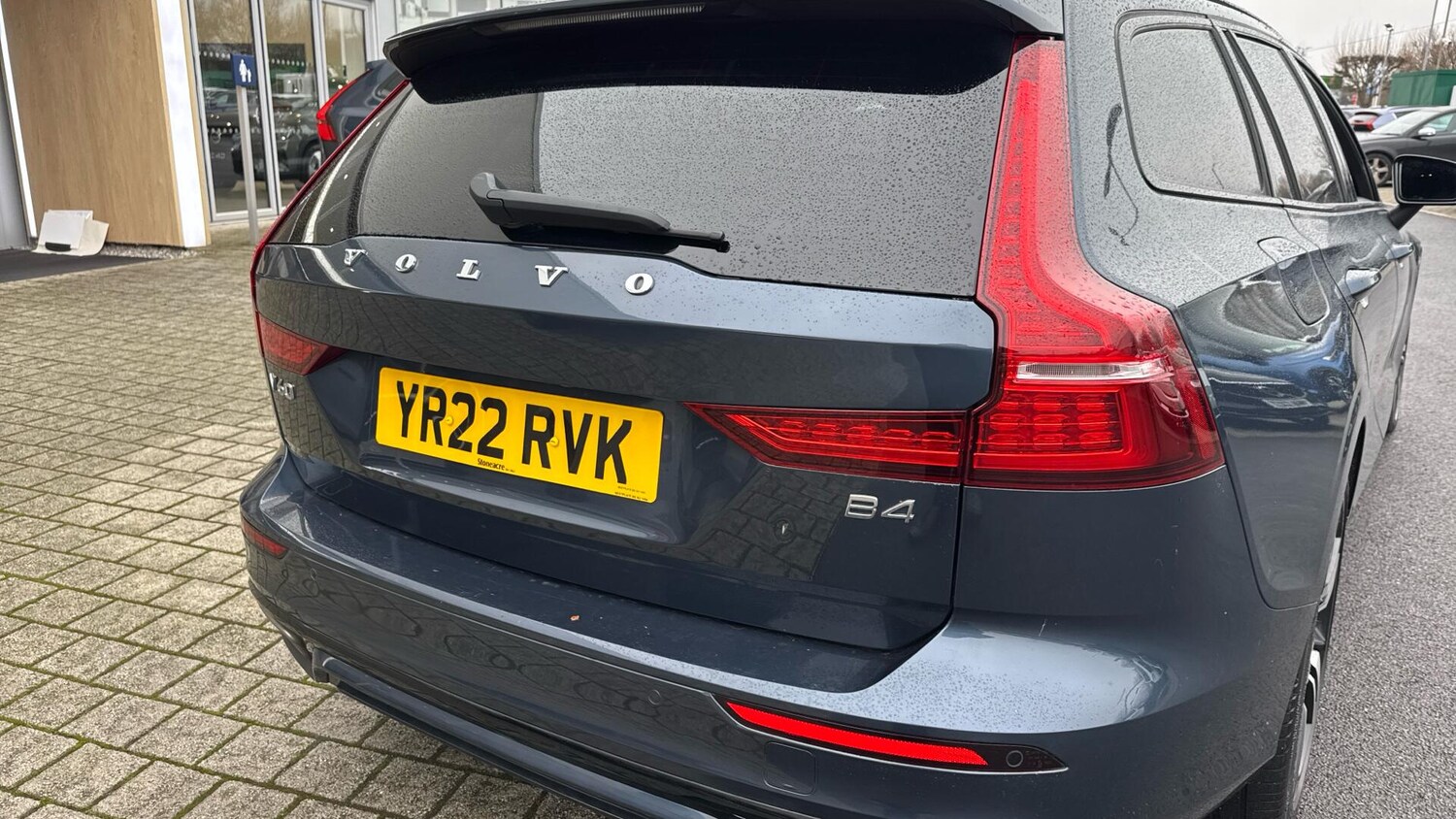 Used Volvo V60 2022 for sale - 77440240: Photo 36