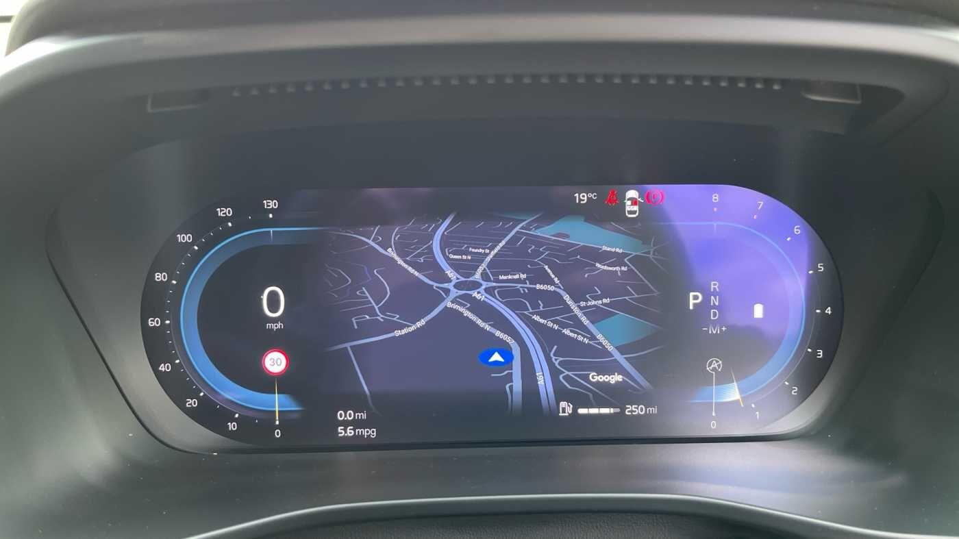 Used Volvo XC40 for sale - 77709759: Photo 11