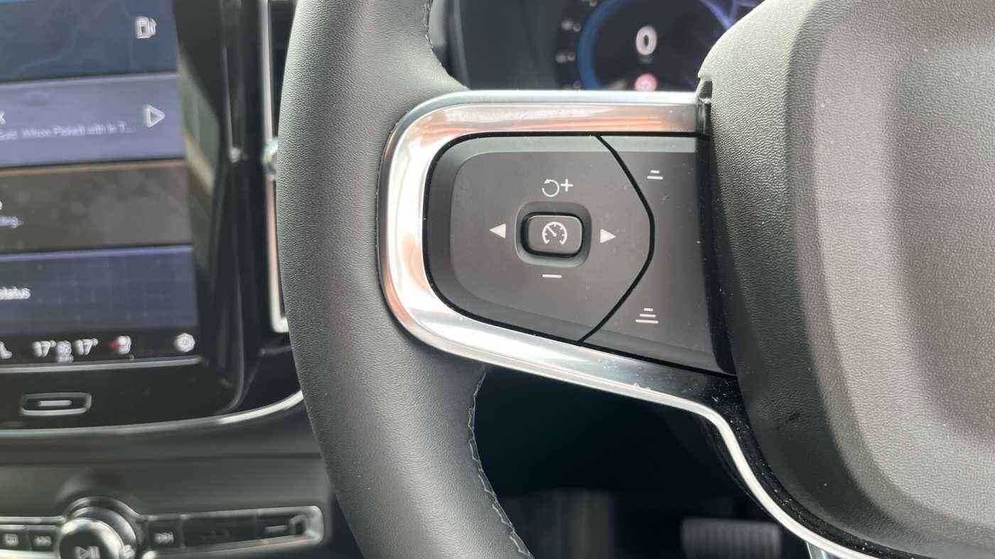 Used Volvo XC40 for sale - 77709759: Photo 18