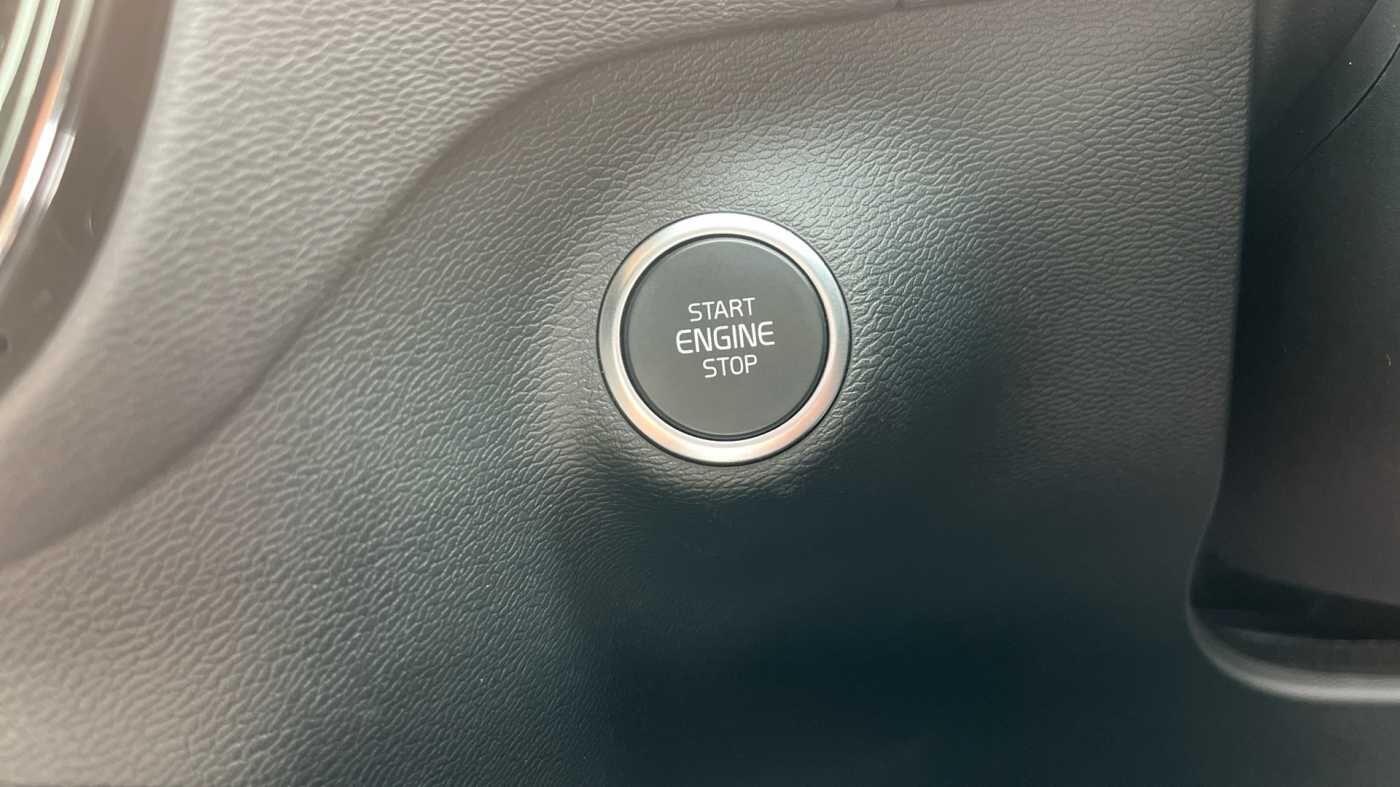 Used Volvo XC40 for sale - 77709759: Photo 23