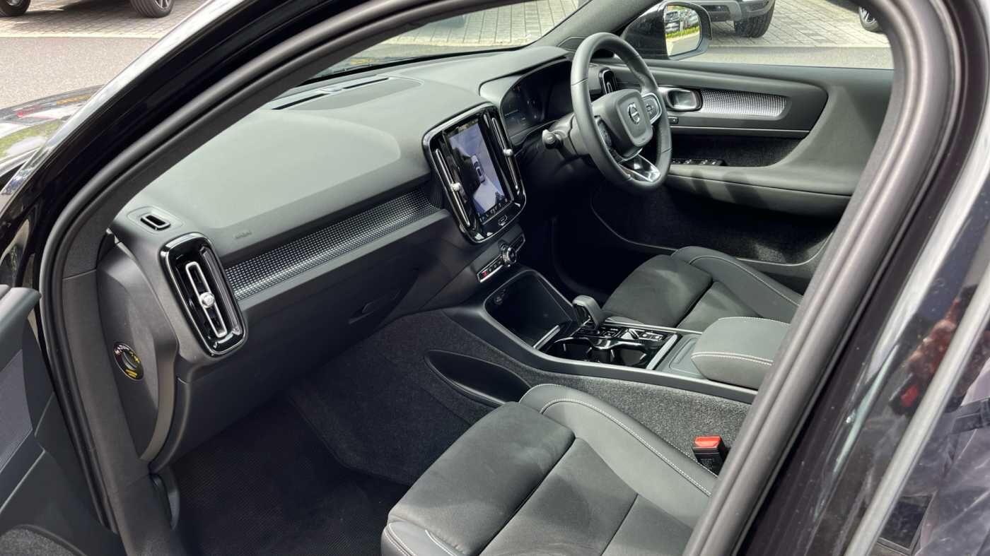 Used Volvo XC40 for sale - 77709759: Photo 4