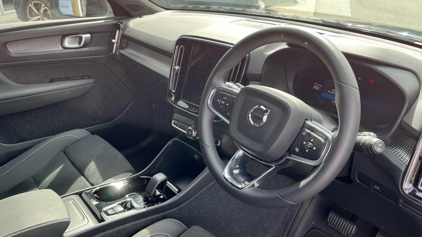 Used Volvo XC40 for sale - 77709759: Photo 5