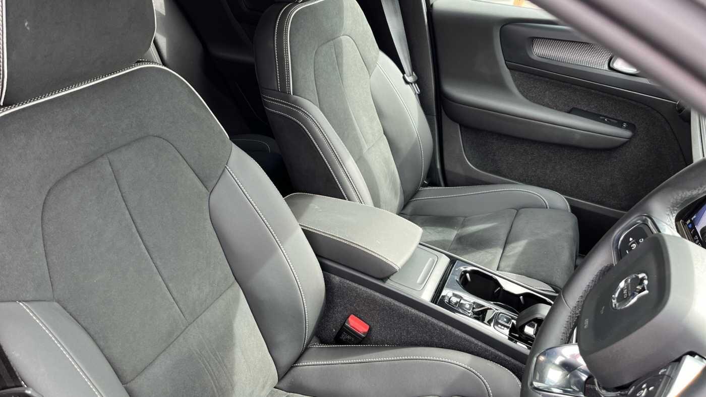 Used Volvo XC40 for sale - 77709759: Photo 9