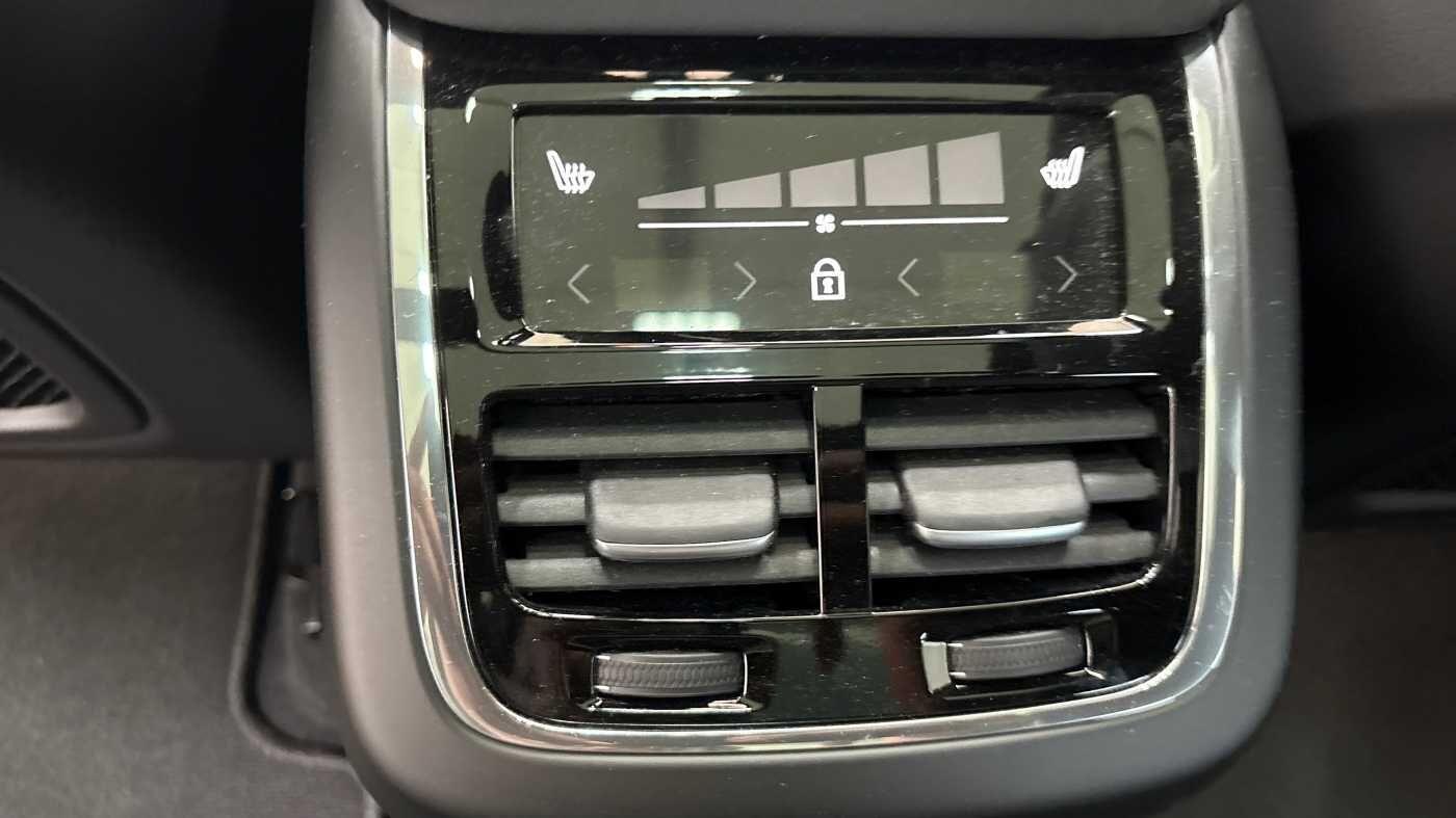 Used Volvo XC60 2025 for sale - 77091739: Photo 18