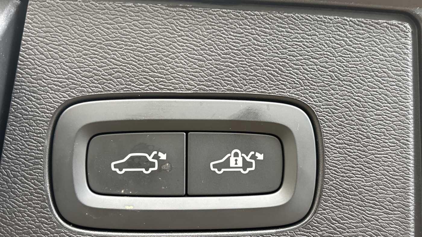 Used Volvo XC60 2025 for sale - 77091739: Photo 20