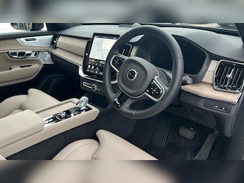 Used Volvo XC90 2025 for sale - 75377285: Photo