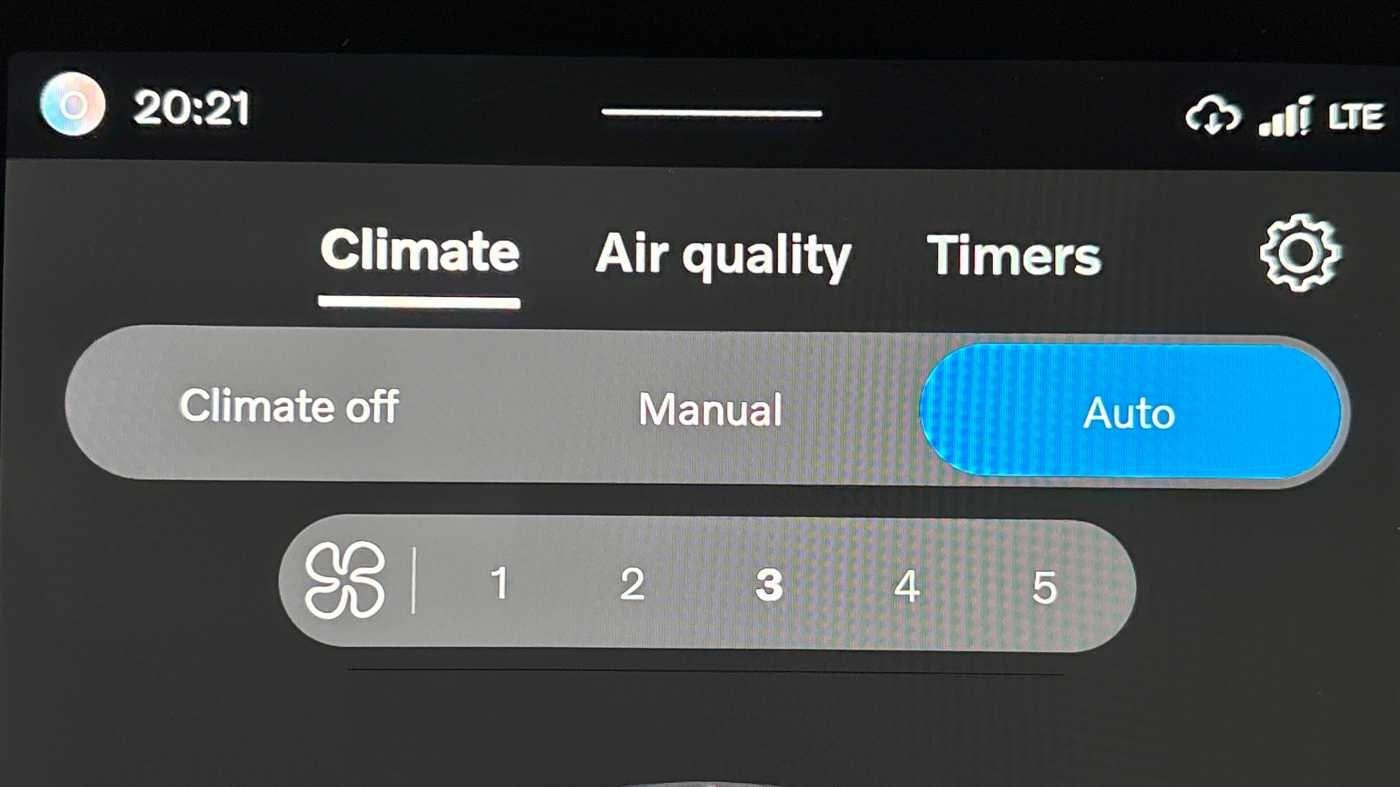 Used Volvo XC60 2025 for sale - 77564835: Photo 40