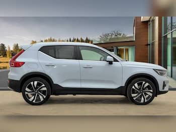 Used Volvo XC40 2025 for sale - 79766660: Photo