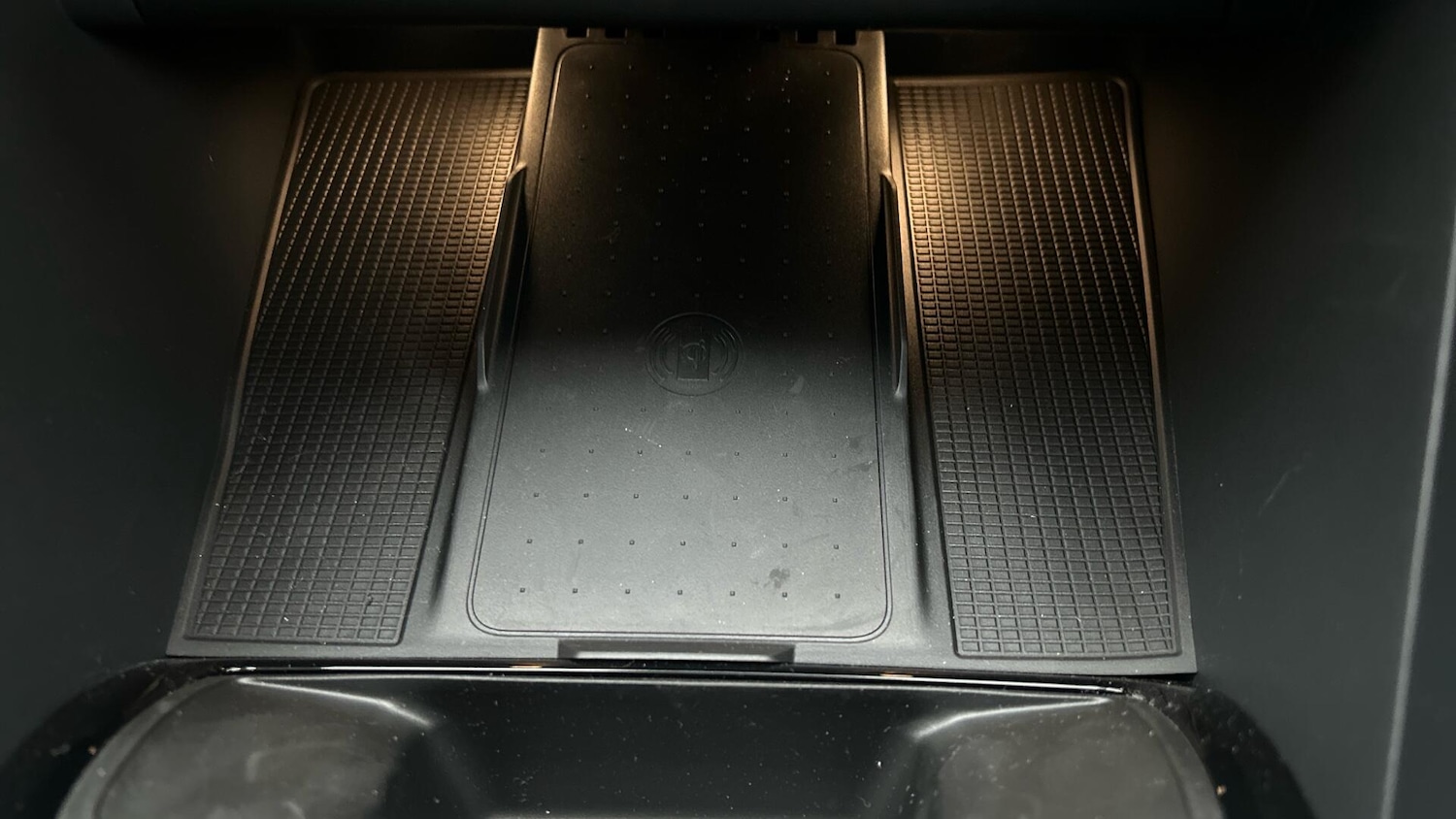 Used Volvo XC40 2025 for sale - 77074659: Photo 15