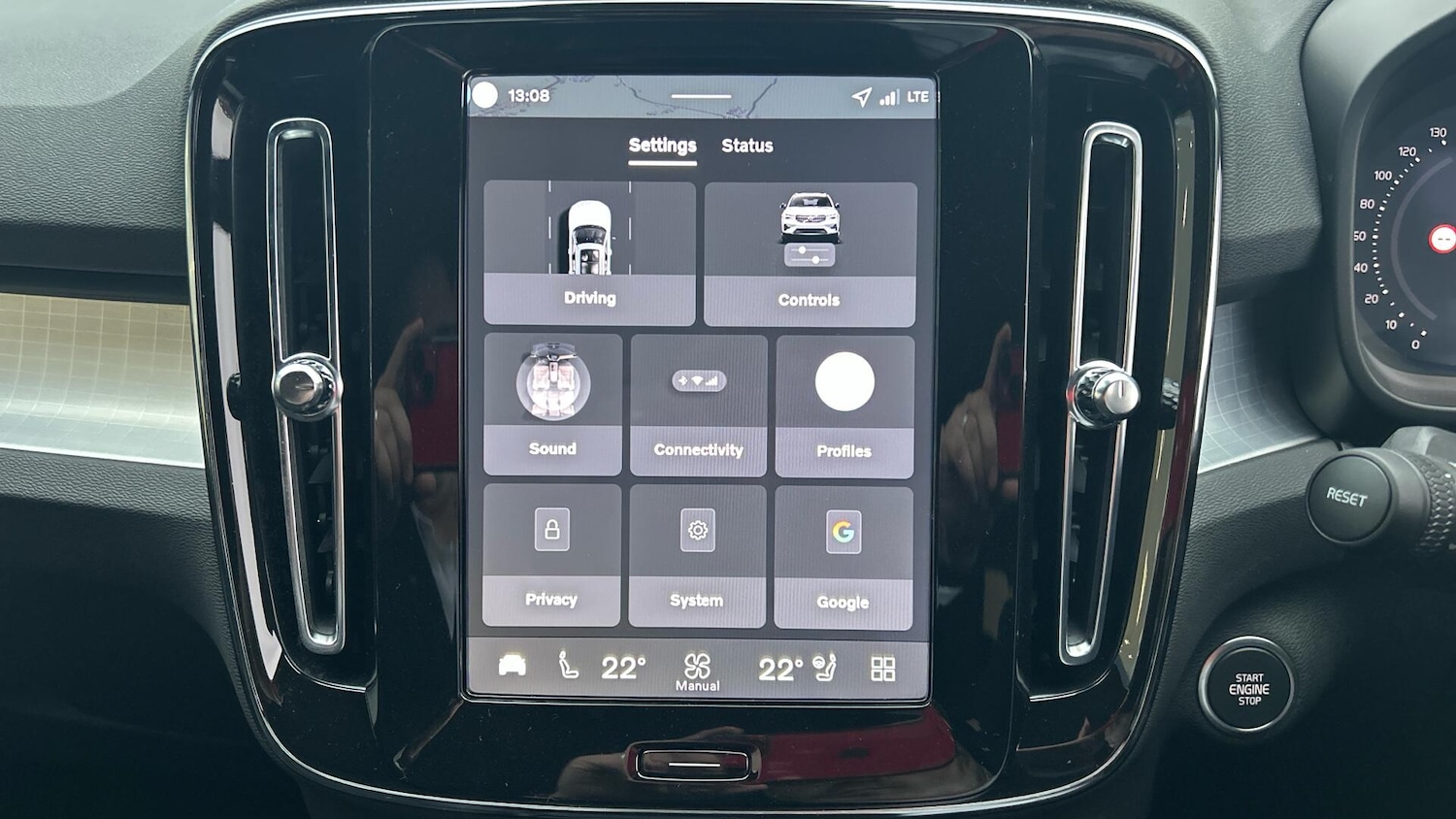 Used Volvo XC40 2025 for sale - 77074659: Photo 17