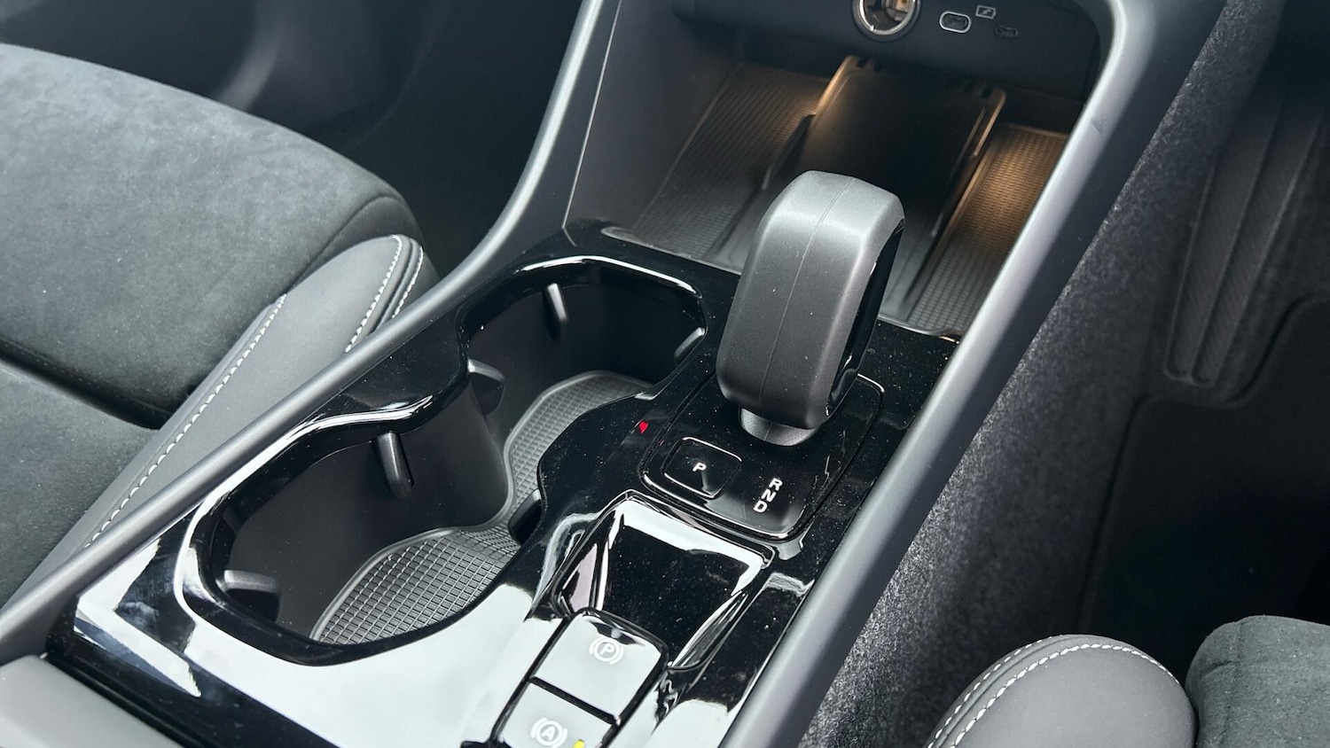 Used Volvo XC40 2025 for sale - 77074659: Photo 26