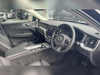 Used Volvo XC60 2025 for sale - 75927609: Photo