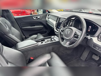 Used Volvo XC60 2023 for sale - 78965672: Photo
