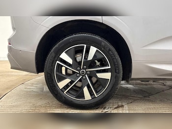 Used Volvo XC60 2025 for sale - 78911337: Photo