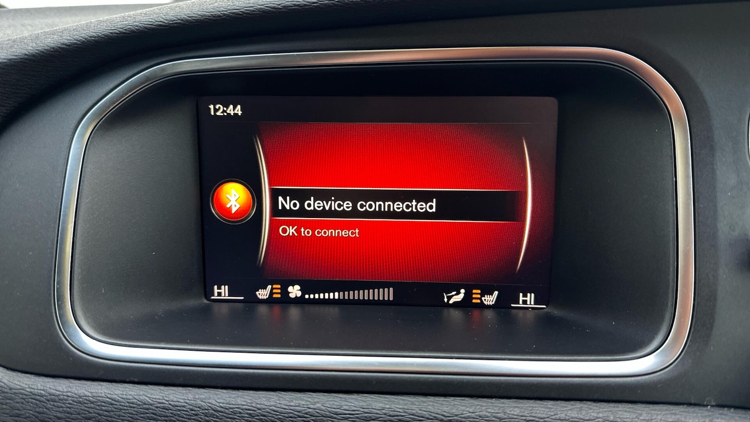 Used Volvo V40 2017 for sale - 77081314: Photo 17