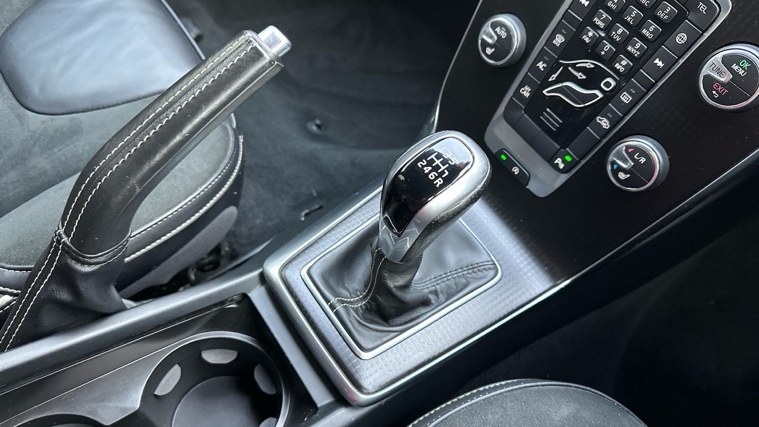 Used Volvo V40 2017 for sale - 77081314: Photo 26