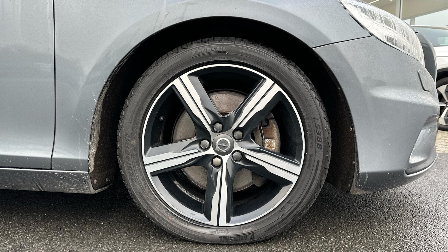 Used Volvo V40 2017 for sale - 77081314: Photo 9