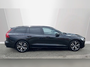 Used Volvo V60 2021 for sale - 75905500: Photo