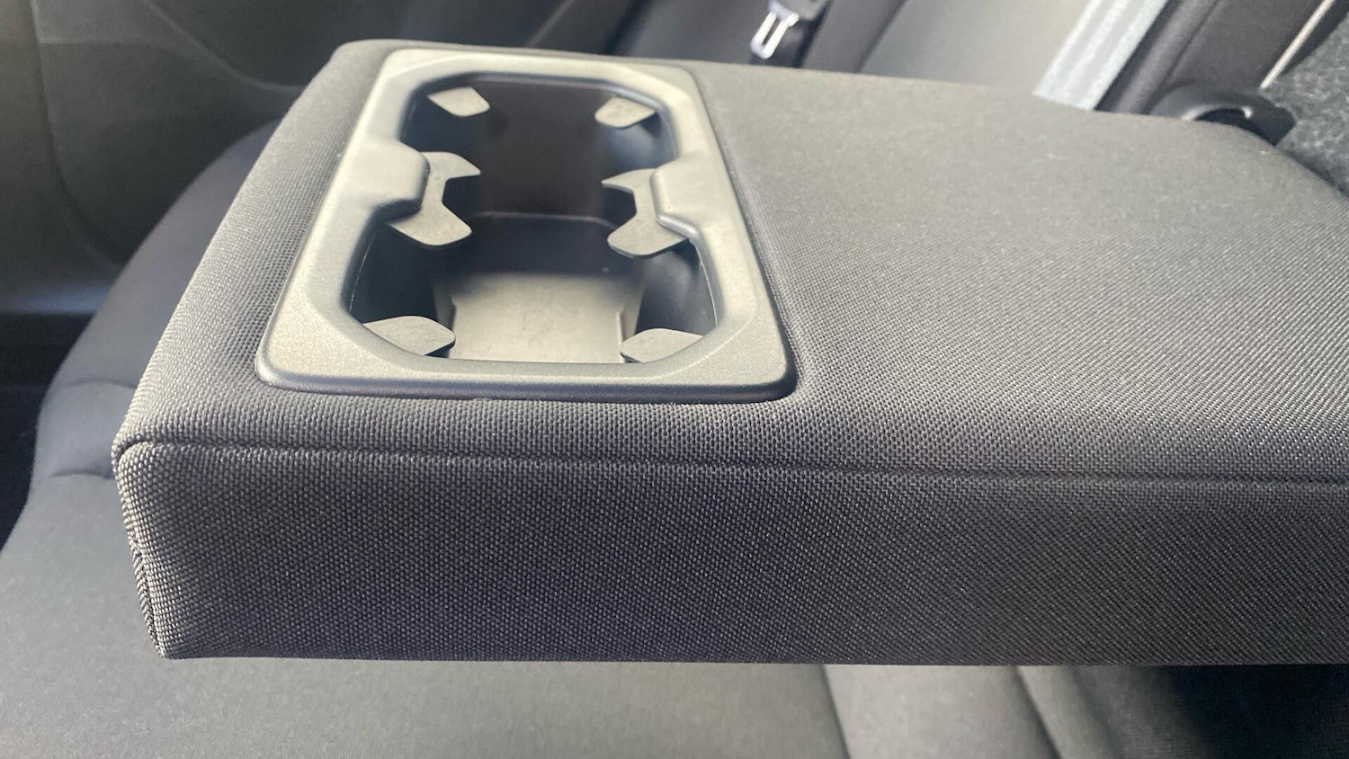 Used Volvo C40 for sale - 78100346: Photo 34