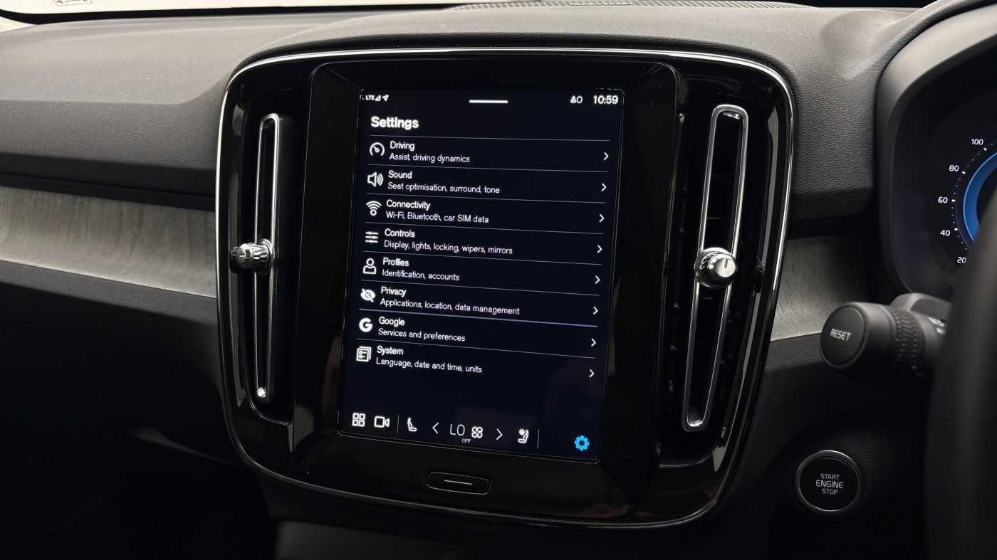 Used Volvo XC40 2024 for sale - 76714789: Photo 36