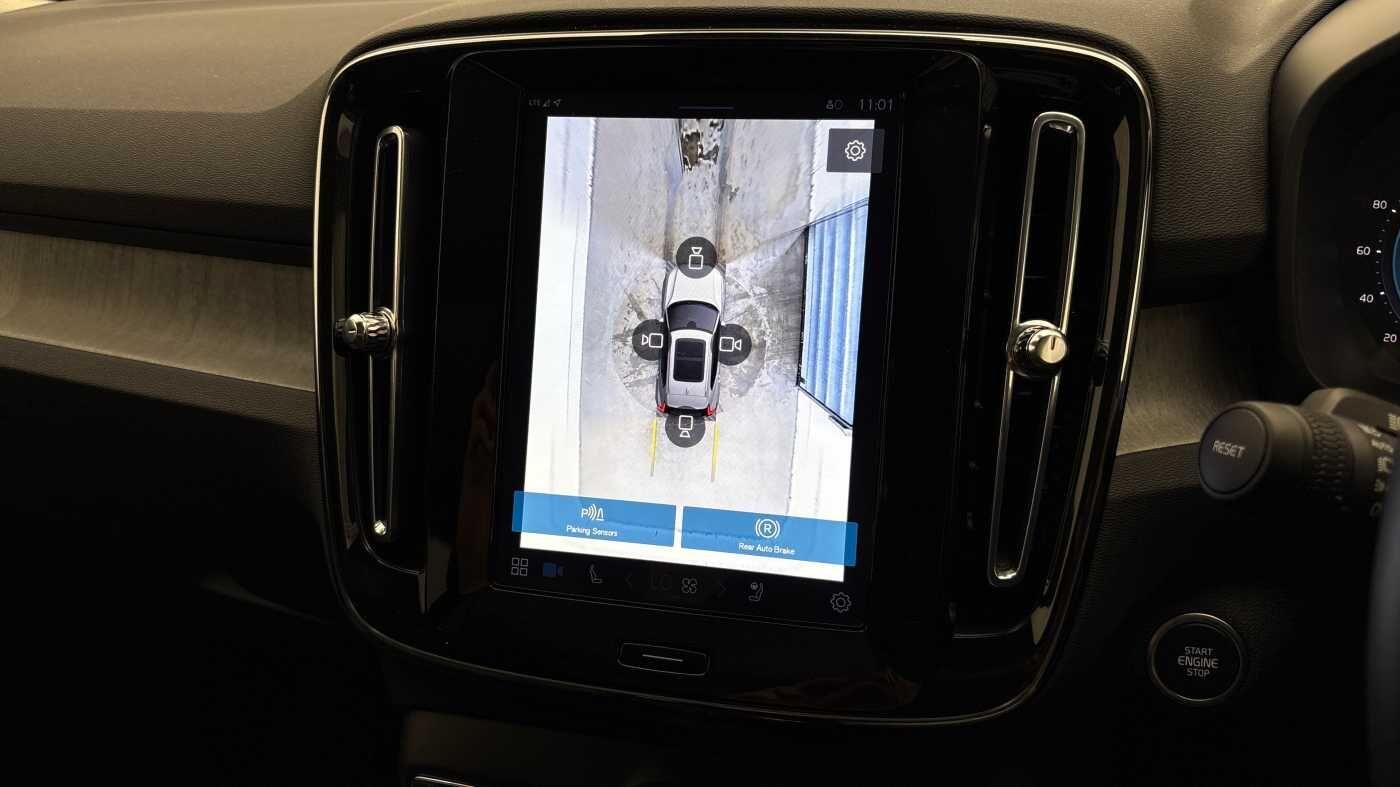 Used Volvo XC40 2024 for sale - 76714789: Photo 44