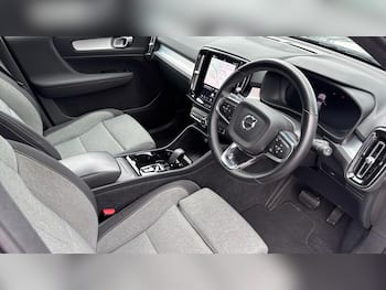 Used Volvo XC40 2023 for sale - 79830647: Photo