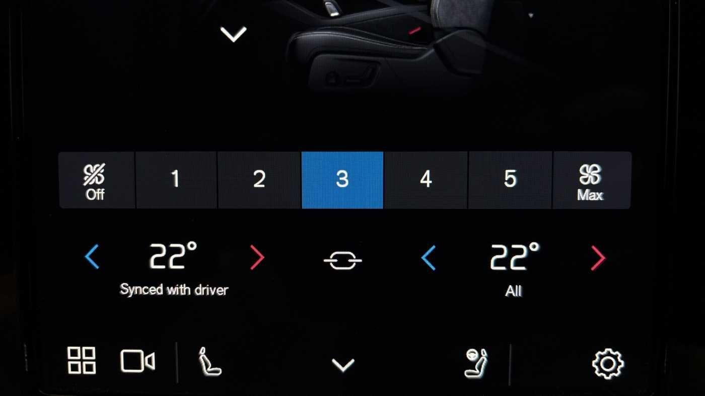 Used Volvo XC40 2024 for sale - 77091377: Photo 41