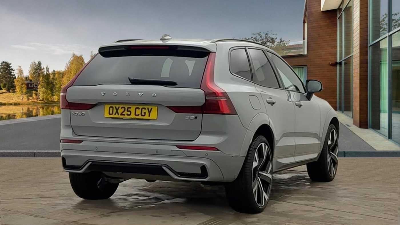 Used Volvo XC60 2025 for sale - 77387547: Photo 3
