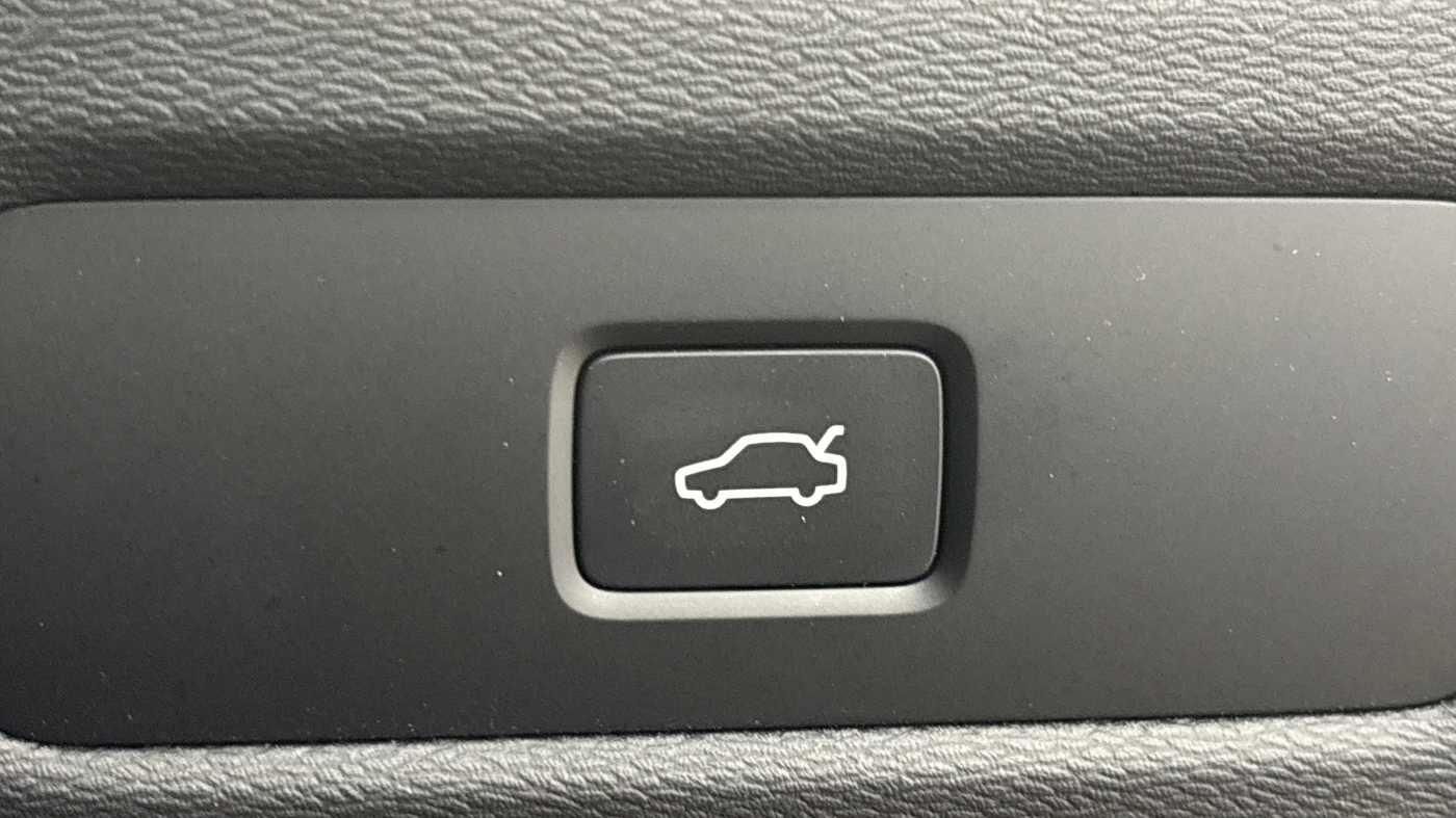 Used Volvo XC60 2025 for sale - 77387547: Photo 30